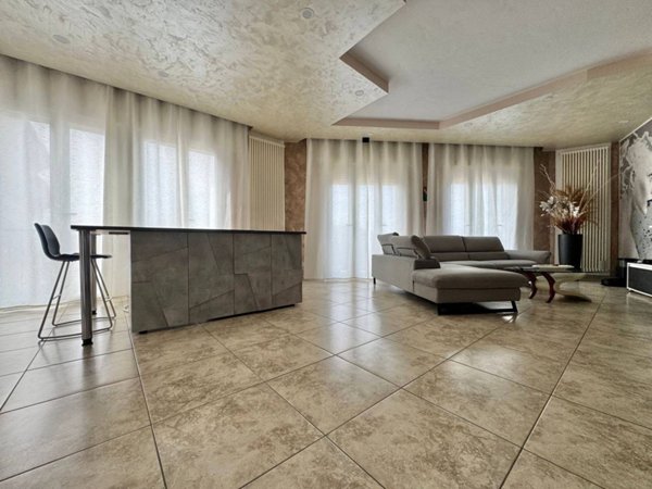 casa indipendente in vendita a Casale di Scodosia