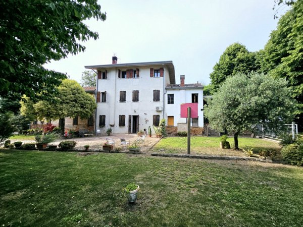 casa indipendente in vendita a Casale di Scodosia