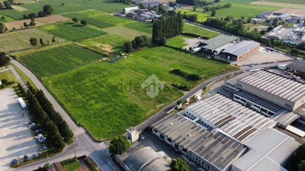 casa indipendente in vendita a Casale di Scodosia