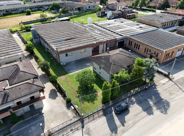 casa indipendente in vendita a Casale di Scodosia