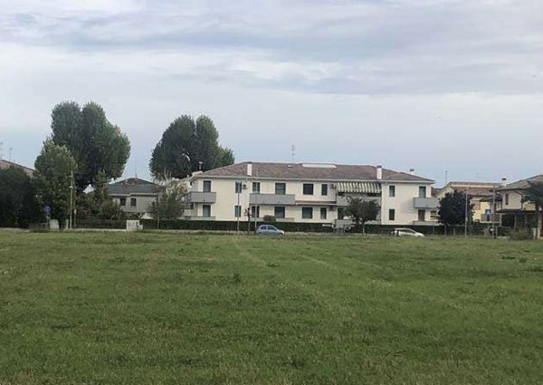 terreno edificabile in vendita a Casalserugo