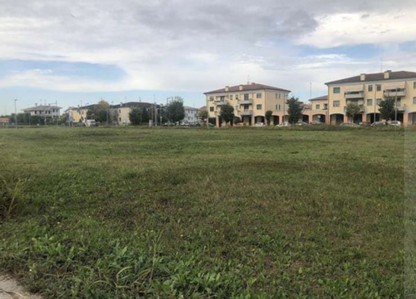 terreno edificabile in vendita a Casalserugo
