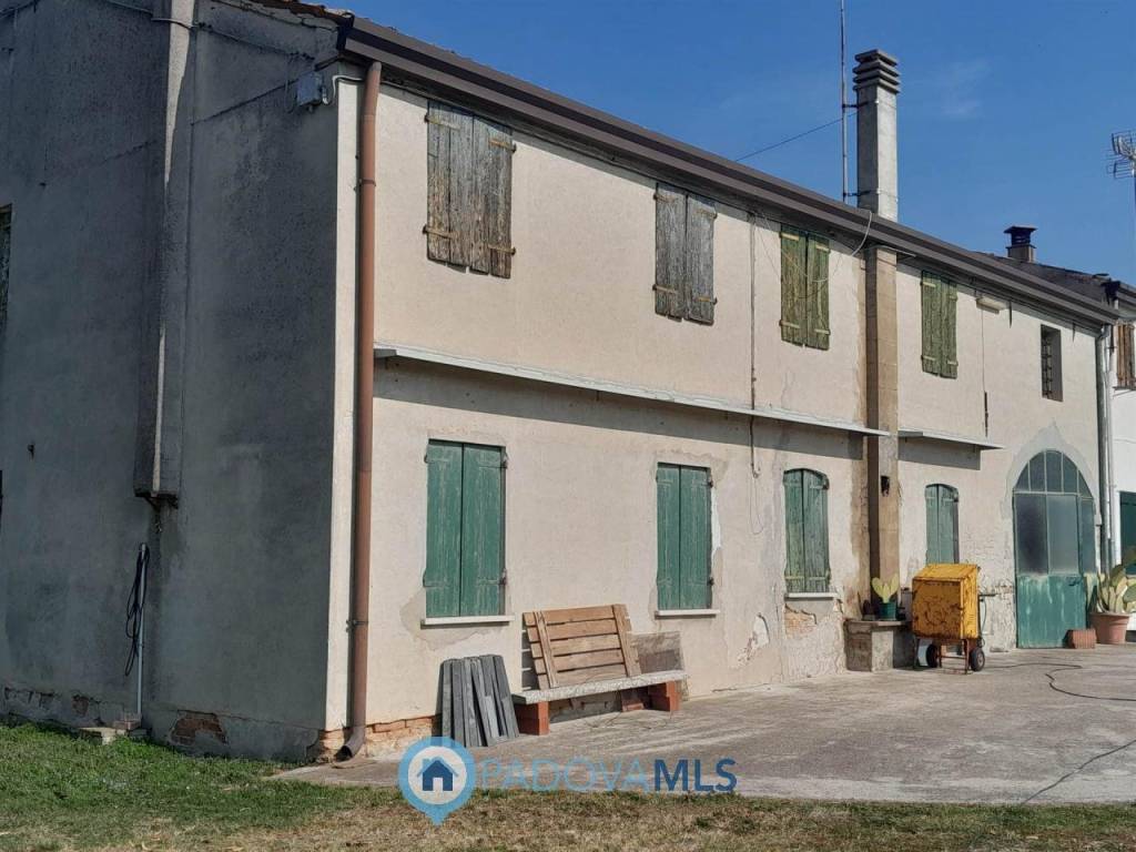 casa indipendente in vendita a Casalserugo