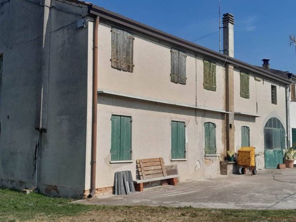 casa indipendente in vendita a Casalserugo