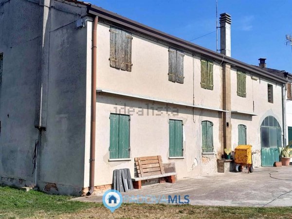 casa indipendente in vendita a Casalserugo