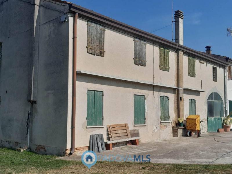 casa indipendente in vendita a Casalserugo