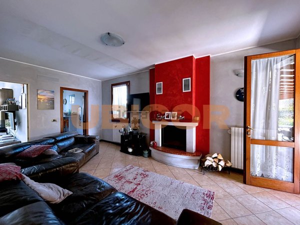 casa indipendente in vendita a Casalserugo