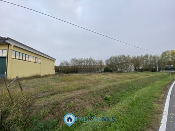 terreno edificabile in vendita a Casalserugo