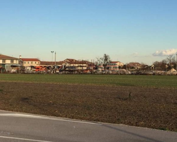 terreno edificabile in vendita a Casalserugo