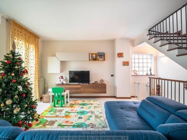 casa indipendente in vendita a Casalserugo