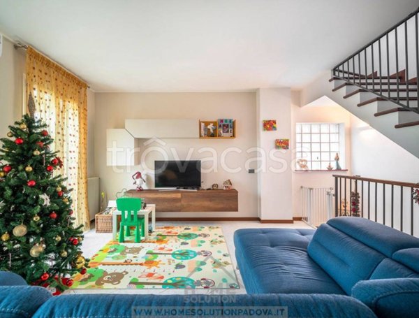 casa indipendente in vendita a Casalserugo