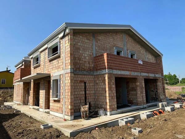 casa indipendente in vendita a Casalserugo