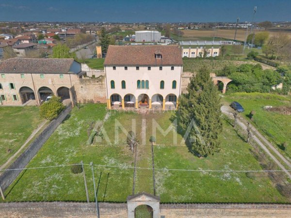 casa indipendente in vendita a Casalserugo