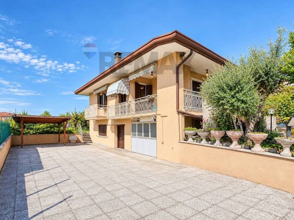 casa indipendente in vendita a Casalserugo