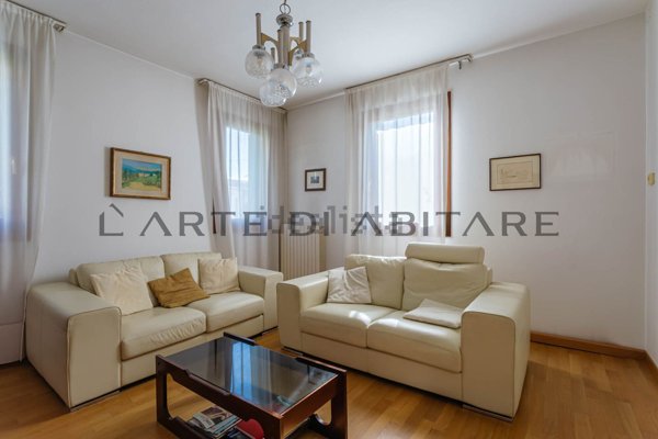 casa indipendente in vendita a Casalserugo