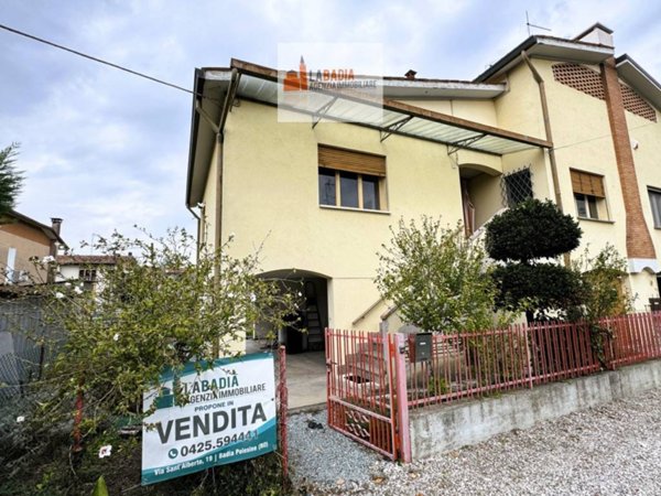 casa indipendente in vendita a Castelbaldo