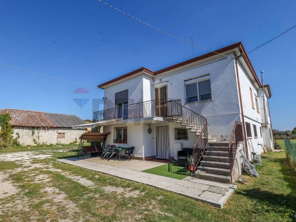 casa indipendente in vendita a Castelbaldo