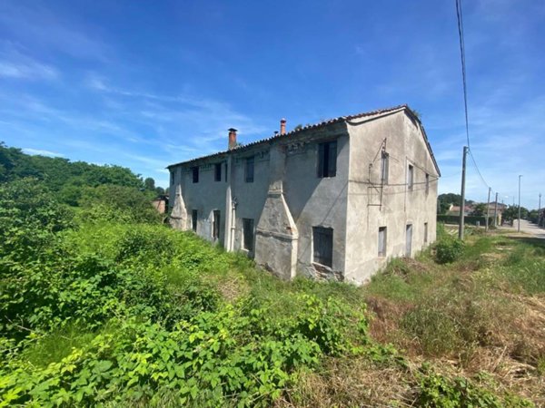 casa indipendente in vendita a Castelbaldo