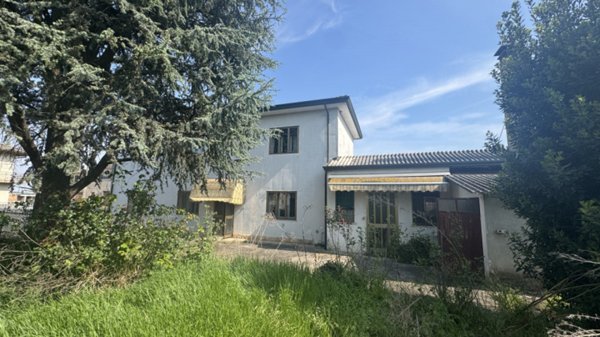 casa indipendente in vendita a Castelbaldo