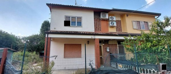 casa indipendente in vendita a Castelbaldo