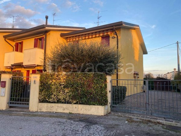 casa indipendente in vendita a Cervarese Santa Croce in zona Montemerlo