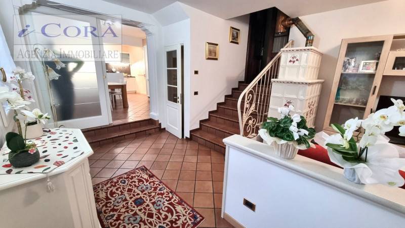 casa indipendente in vendita a Cervarese Santa Croce in zona Montemerlo