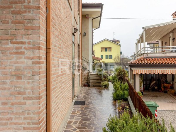 appartamento in vendita a Cervarese Santa Croce