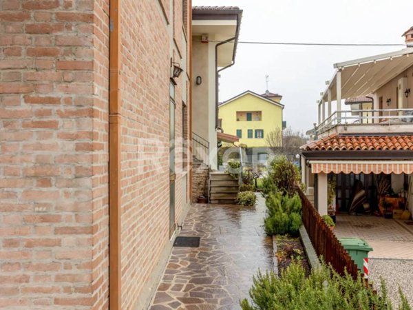 appartamento in vendita a Cervarese Santa Croce