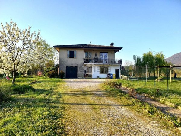 casa indipendente in vendita a Cervarese Santa Croce in zona Montemerlo