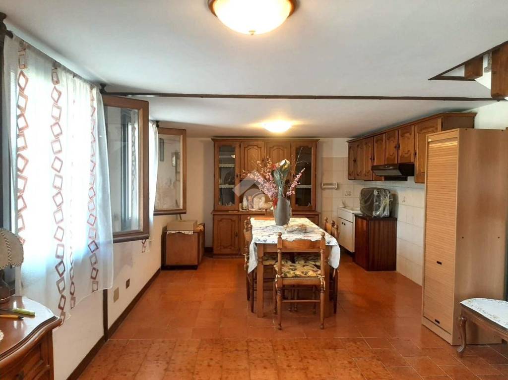 casa indipendente in vendita a Cervarese Santa Croce in zona Montemerlo