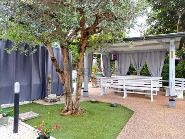 casa indipendente in vendita a Cervarese Santa Croce in zona Montemerlo