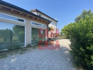 casa indipendente in vendita a Cervarese Santa Croce