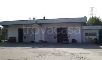 locale di sgombero in vendita a Cervarese Santa Croce in zona Fossona