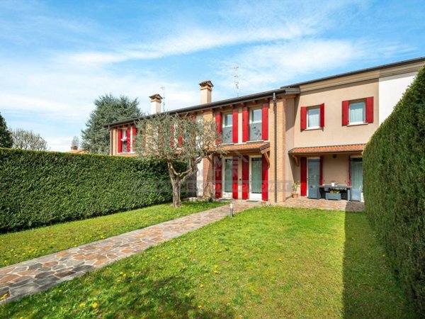 casa indipendente in vendita a Cervarese Santa Croce in zona Montemerlo