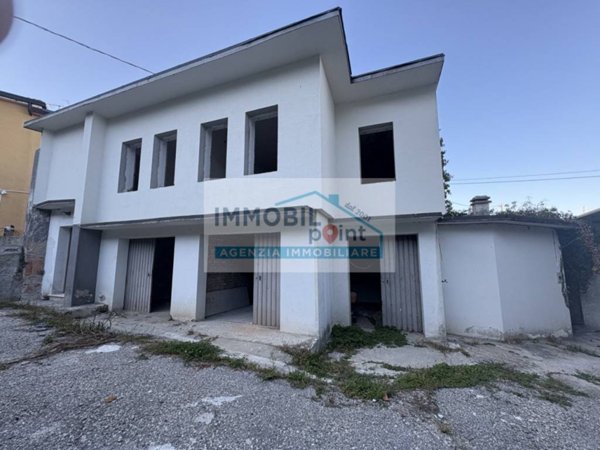 appartamento in vendita a Cervarese Santa Croce in zona Montemerlo