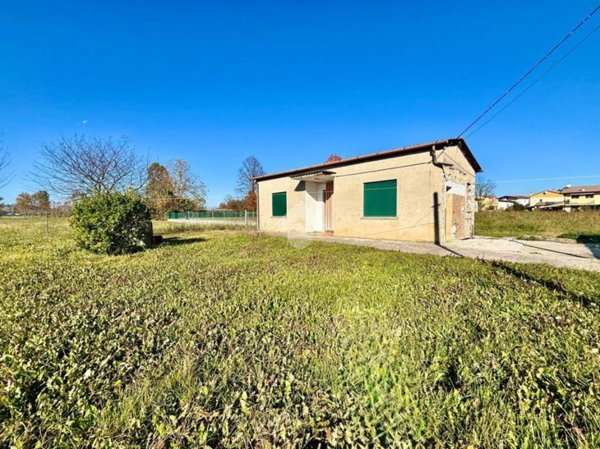 casa indipendente in vendita a Cervarese Santa Croce in zona Fossona