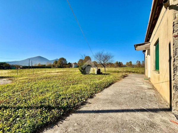 casa indipendente in vendita a Cervarese Santa Croce in zona Fossona