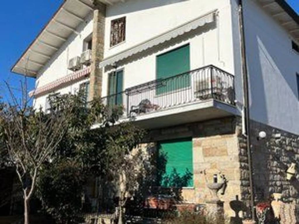casa indipendente in vendita a Cervarese Santa Croce in zona Montemerlo