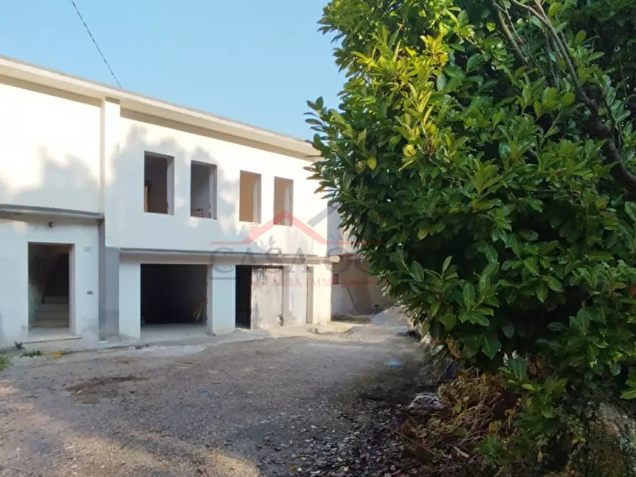 casa indipendente in vendita a Cervarese Santa Croce in zona Montemerlo