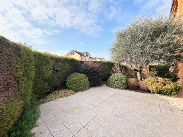 casa indipendente in vendita a Cervarese Santa Croce in zona Fossona