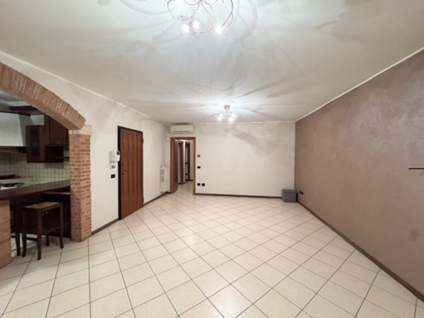 appartamento in vendita a Cervarese Santa Croce in zona Fossona