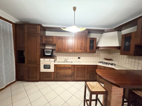 appartamento in vendita a Cervarese Santa Croce in zona Fossona