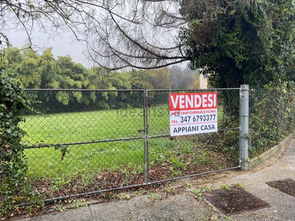 casa indipendente in vendita a Cervarese Santa Croce in zona Montemerlo