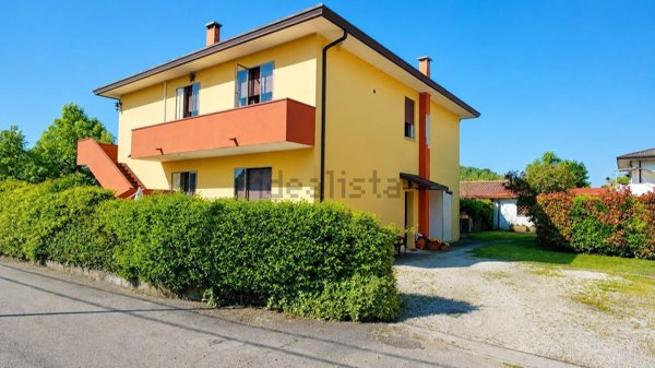 appartamento in vendita a Cervarese Santa Croce in zona Montemerlo