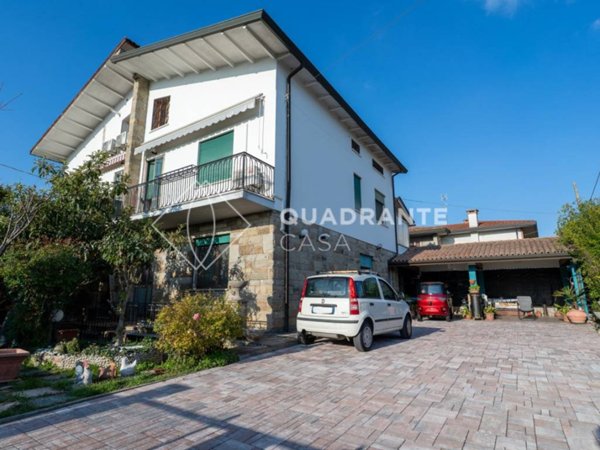 casa indipendente in vendita a Cervarese Santa Croce in zona Fossona
