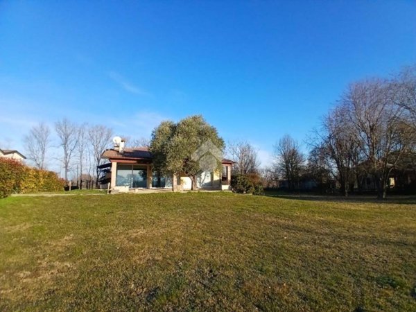 casa indipendente in vendita a Cervarese Santa Croce
