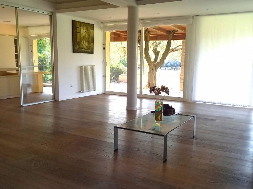 casa indipendente in vendita a Cervarese Santa Croce in zona Montemerlo