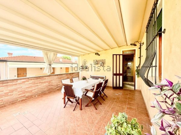 appartamento in vendita a Cervarese Santa Croce in zona Fossona