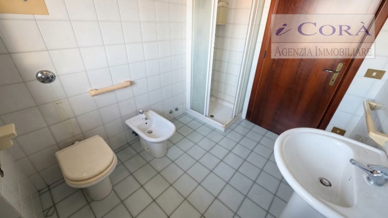 appartamento in vendita a Cervarese Santa Croce in zona Fossona