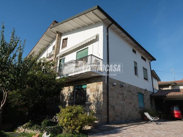 appartamento in vendita a Cervarese Santa Croce in zona Montemerlo